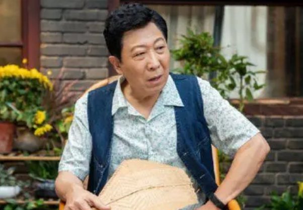 张卫国的夏天:岳母、岳父的鲜明特征,苏小明、韩童生是如何拿捏到位的?