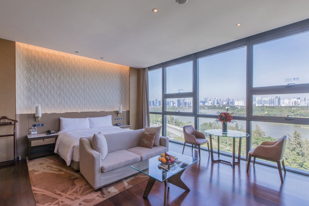 在深圳玩，住在哪里最方便呢？