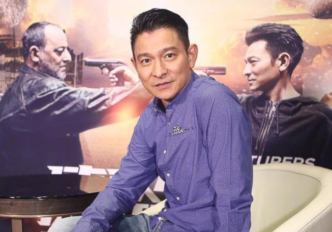 某音花2个亿请来刘德华,却对其账号进行降权处罚,为什么?