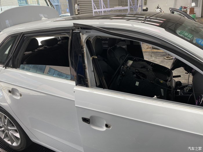 旧貌换新颜，奥迪A3，5年老三喷涂式隐形车衣，改色作业多图慎入