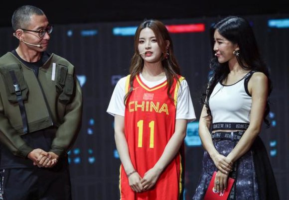 科比唯一关注的女明星，很多人不知道，她是谁？