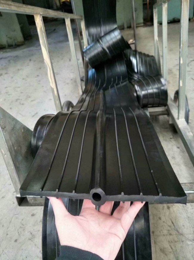 中埋式橡胶止水带CB型和CP型代表什么意思