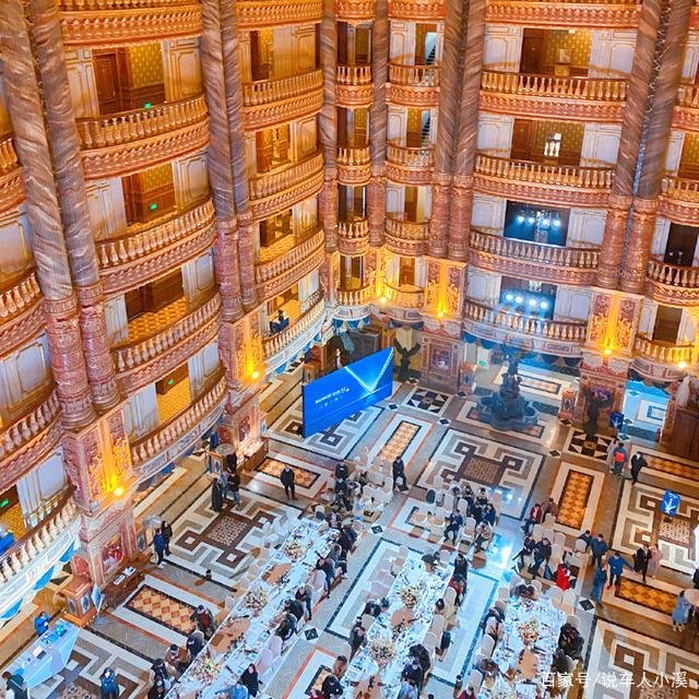 《西虹市首富》里的土豪酒店,耗资6亿住一晚500元,真实存在吗?