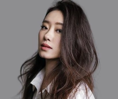 张小斐被曝耍大牌，制片人否认，当事人却不满意，你如何看？