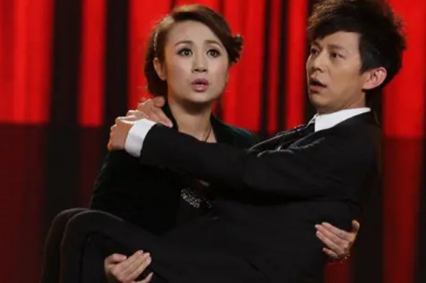 《向往的生活》:沈腾马丽讲述与何炅20年情谊,他们此前是如何认识的?