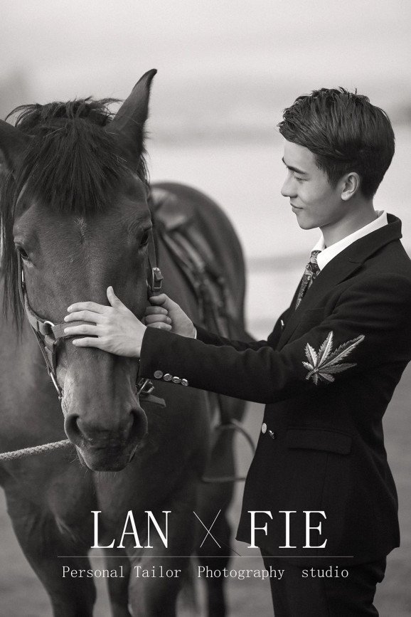 贵阳婚纱摄影 我听说贵阳有个贵阳8090印象馆挺不错的,但不知道拍摄怎么样 具体位置在哪里