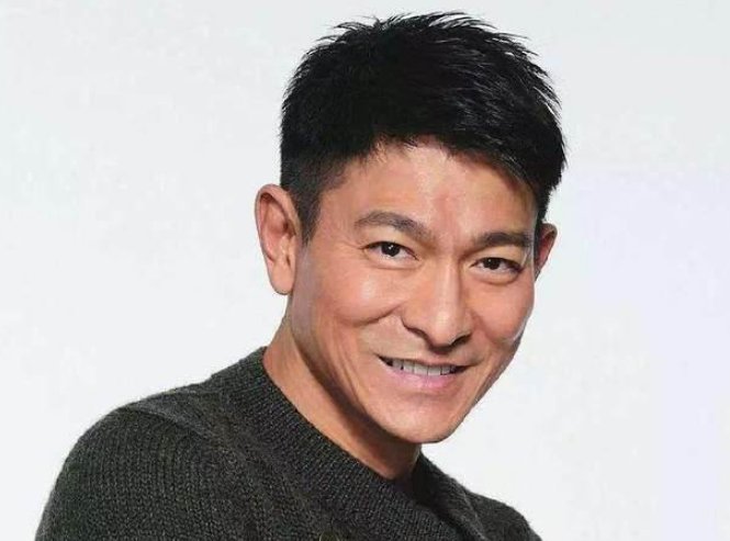 某音花2个亿请来刘德华,却对其账号进行降权处罚,为什么?