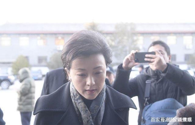 赵忠祥告别仪式上,于晓光竟晒出遗体照,这情商也太着急了,你怎么看?