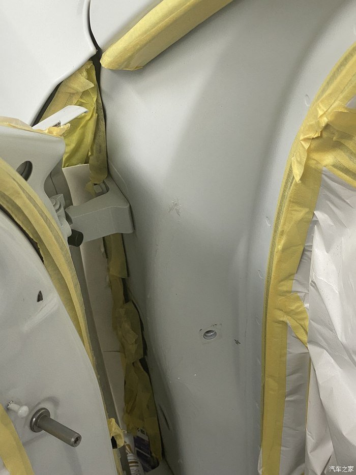 旧貌换新颜，奥迪A3，5年老三喷涂式隐形车衣，改色作业多图慎入