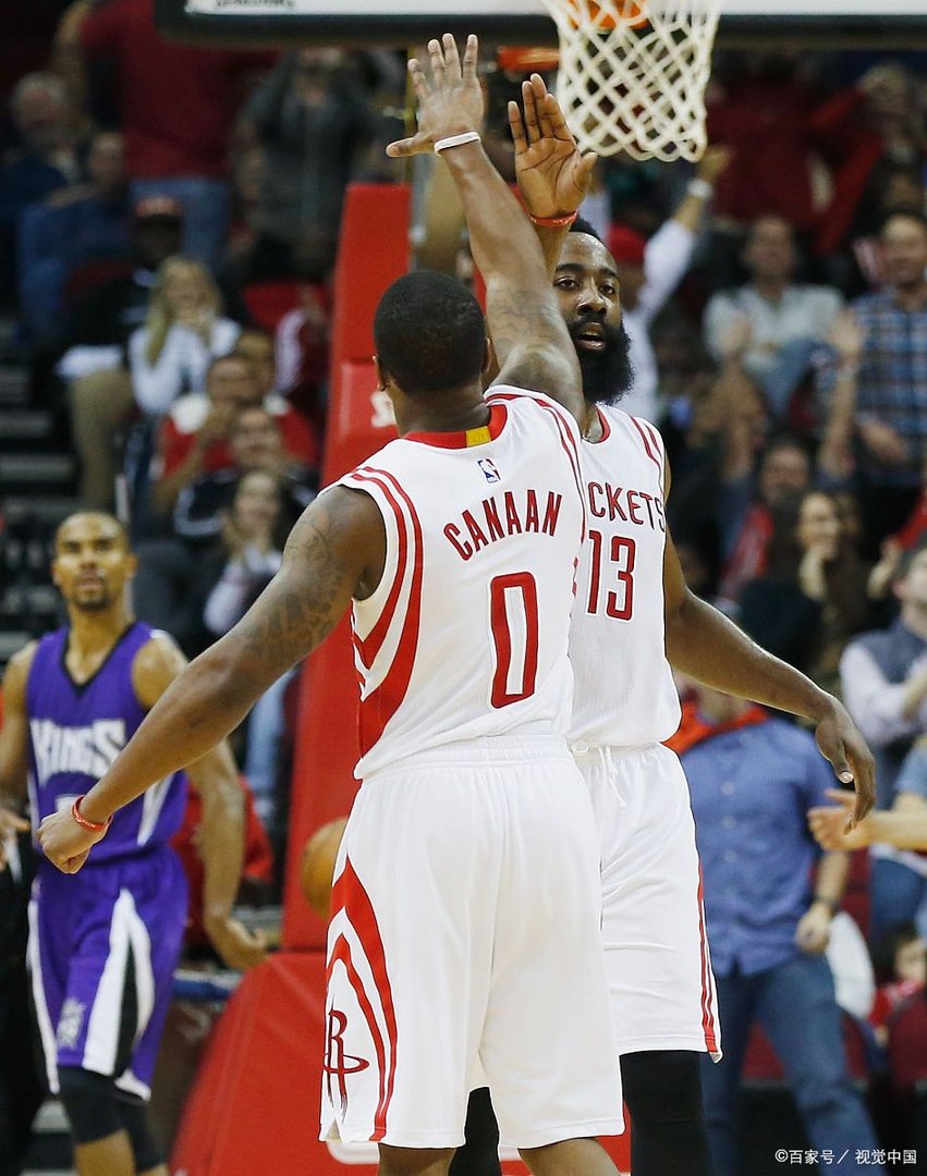 哈登曾经有过眼神防守，为何他选择这么做？