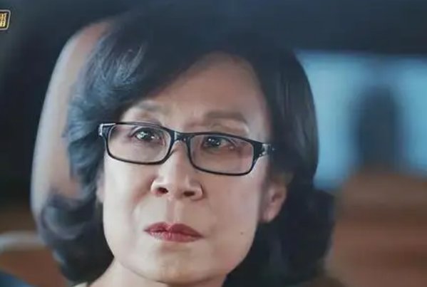 张卫国的夏天:岳母、岳父的鲜明特征,苏小明、韩童生是如何拿捏到位的?