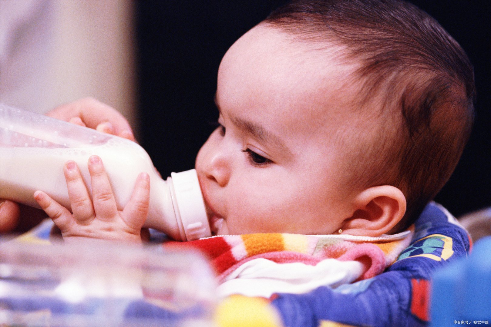 我想给我家孩子买防晒霜，儿童防晒霜哪个好用呢？